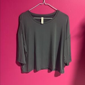 Charcoal Gray Women's Short Sleeve Top